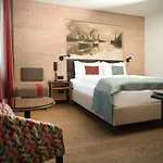 Hotel Interlaken Интерлакен