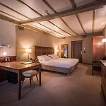 Hotel Interlaken Отель 4*