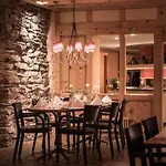 Отель Hotel Interlaken