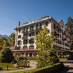 因特拉肯酒店