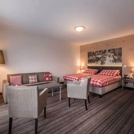 Szálloda Hotel Interlaken 4*