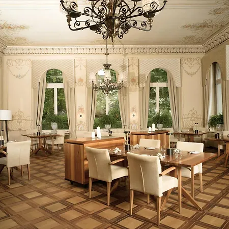 Hotel Interlaken אינטרלאקן