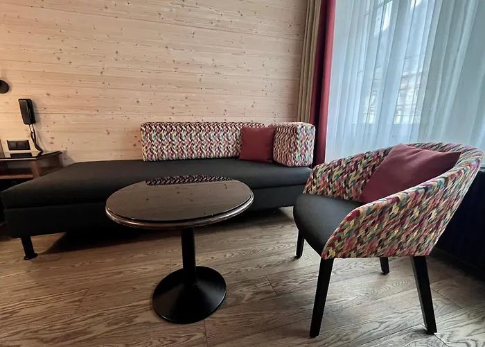 因特拉肯酒店 酒店