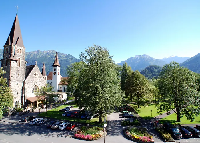 因特拉肯酒店 酒店