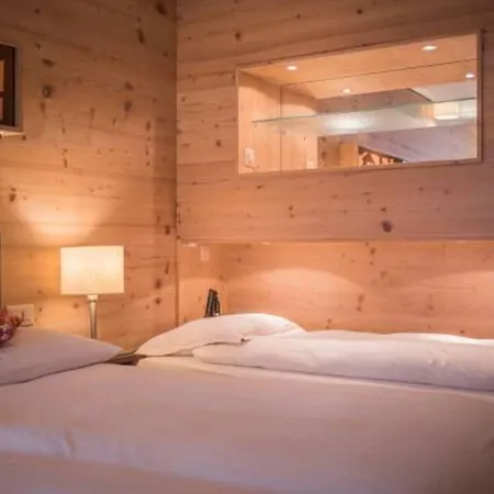 Hotel Hotel Interlaken 4*