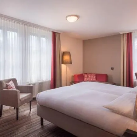 Hotel Interlaken Entrelagos