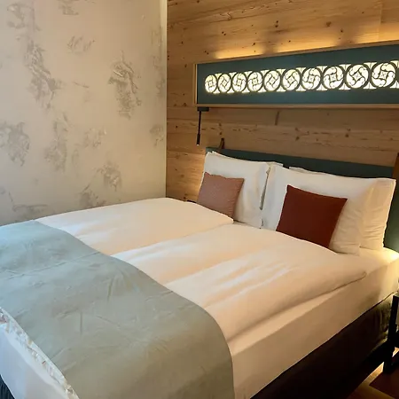 Hotel Interlaken Entrelagos