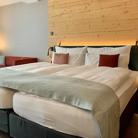 Hotel Interlaken 4*